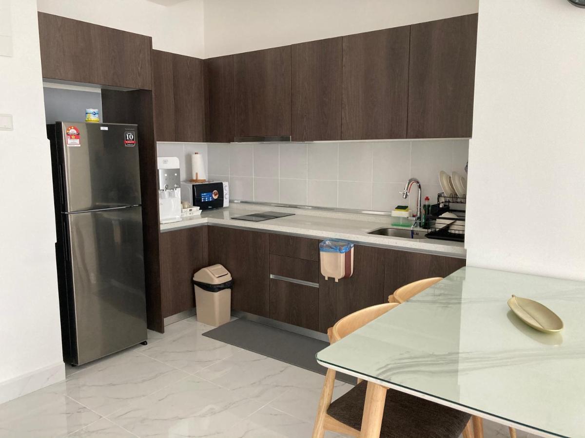 Free Netflix! Zas Suite At Troika Residence, Kb Kota Bharu Kültér fotó