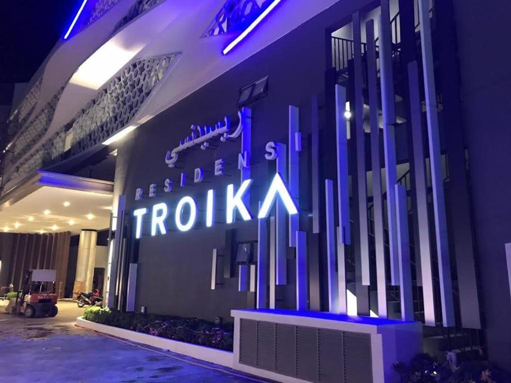 Free Netflix! Zas Suite At Troika Residence, Kb Kota Bharu Kültér fotó